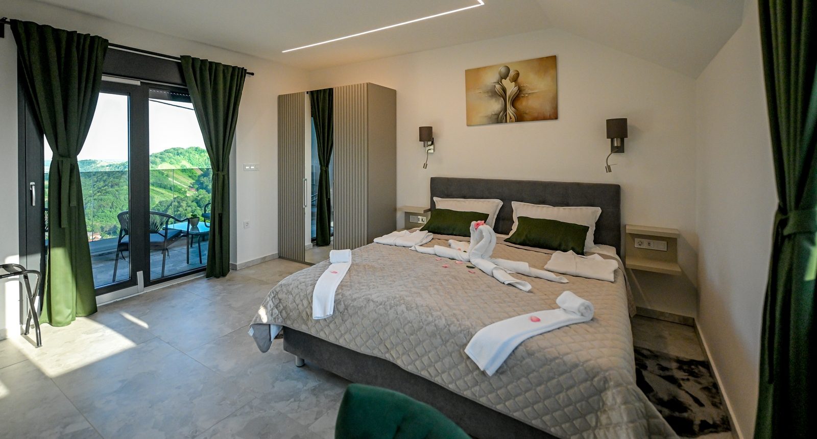 Master Suite — Villa Iva